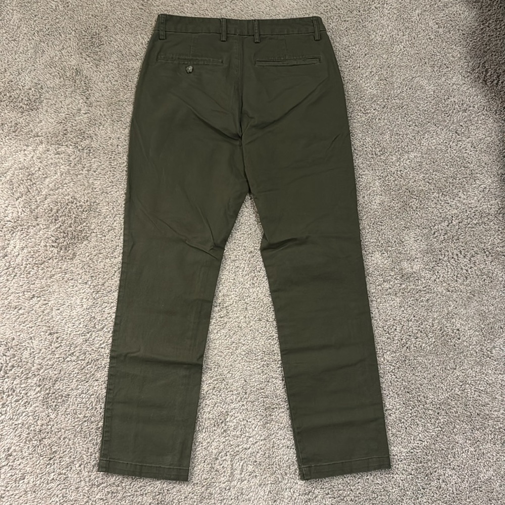 Mens Old Navy Chino Pants, Size 29x30, Olive Green - Picture 3 of 3